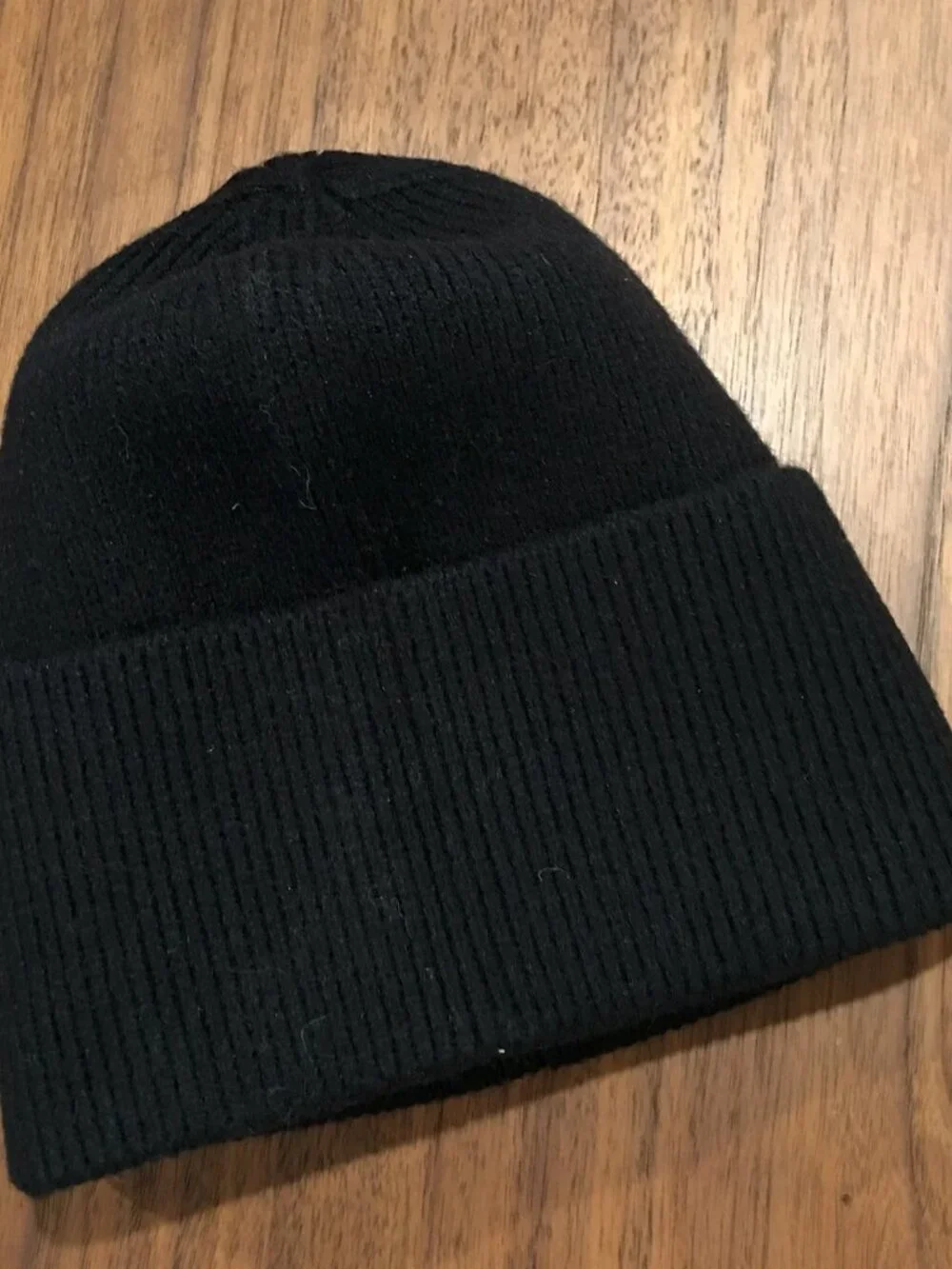 LV Headline Beanie Black